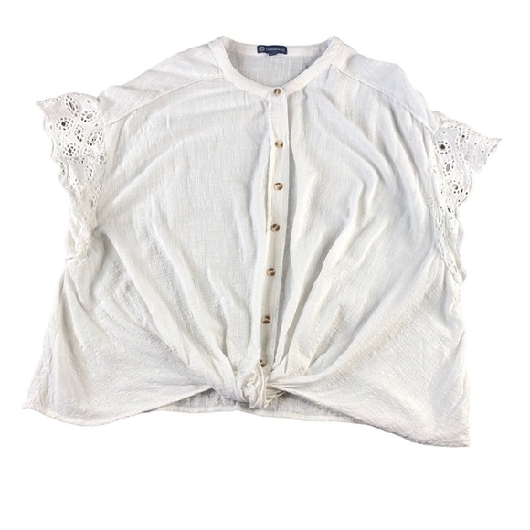 Democracy Womens XL White Knot Front Button Up Crochet Cap Sleeve Top, Boho, - Picture 1 of 7